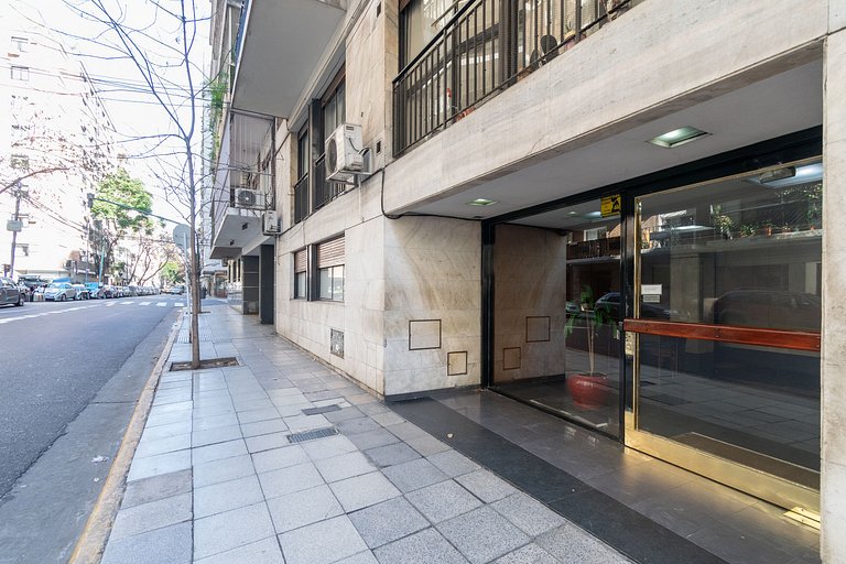 Amplio y moderno en Recoleta | 3 amb + deco bar