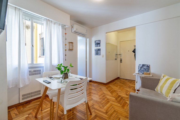 Acogedor departamento para 2 | Recoleta Mall