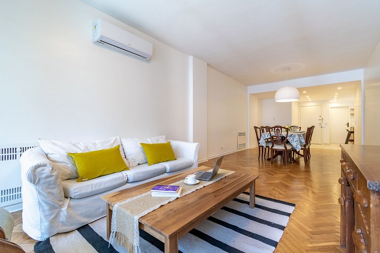 Amplio departamento para 5 | Familias | Recoleta