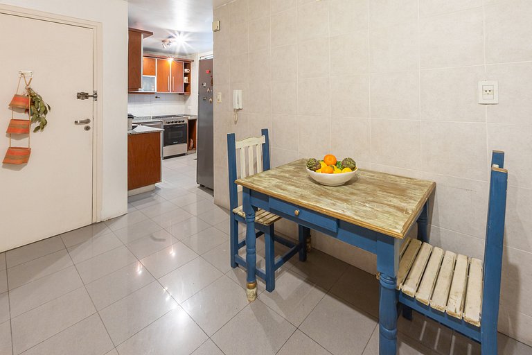 Departamento con mucha vida | 117 m2 en Recoleta